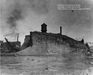 Excavation, 1926.jpg