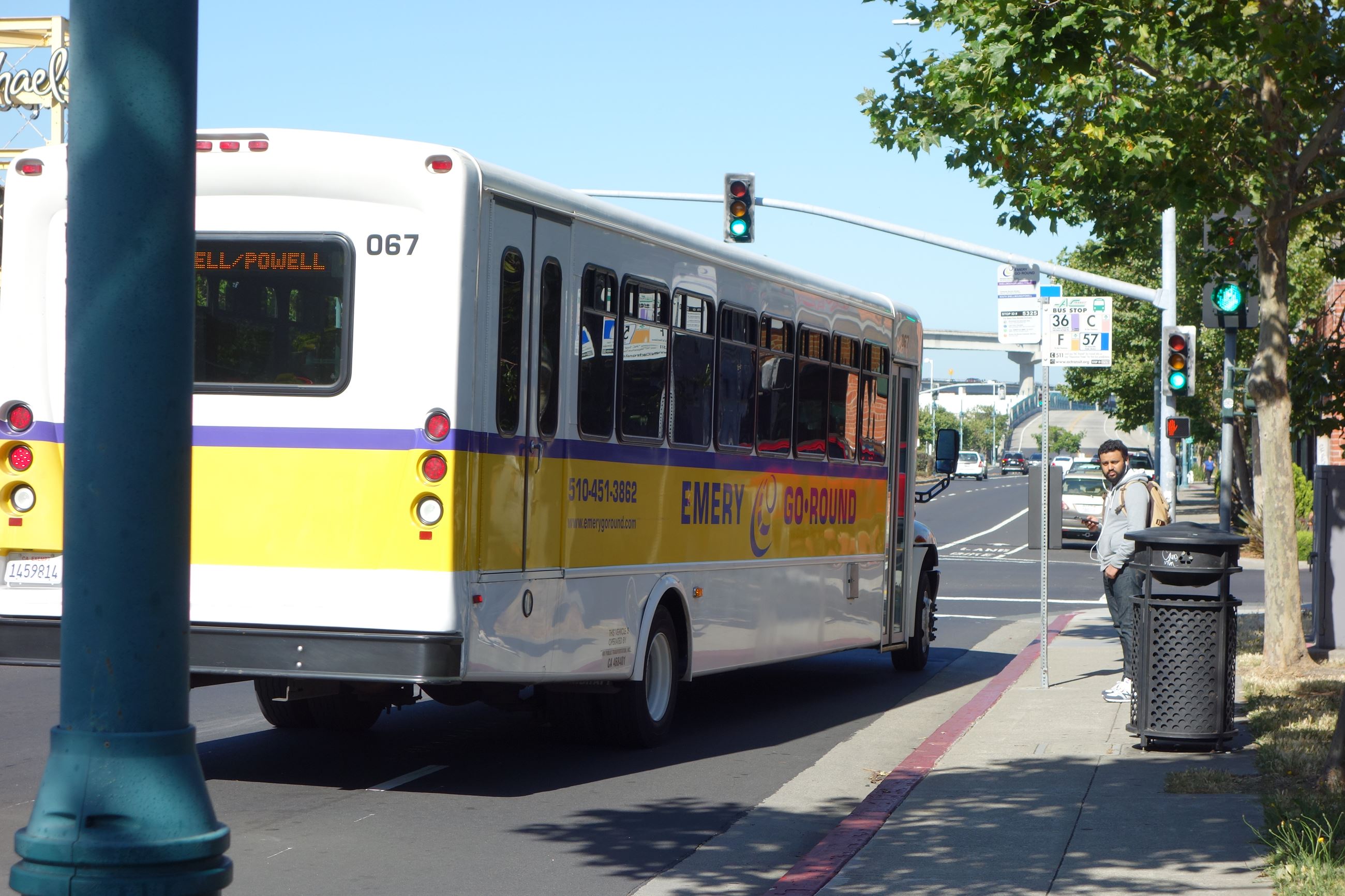 Bus stop along 40th